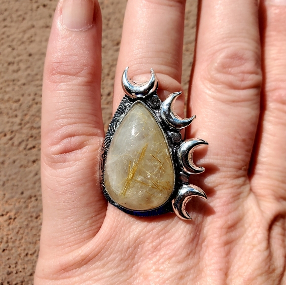 New Witchy Golden Rutile Multi Horned Crescent Moon 925 Silver Ring. - Picture 10 of 12